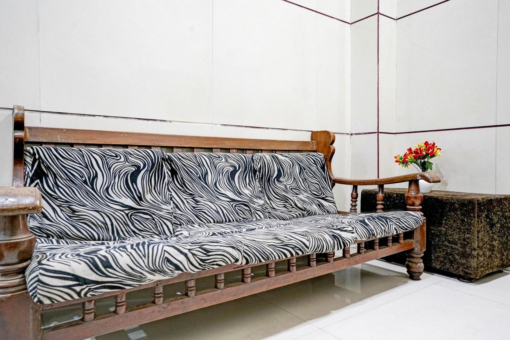 Hotel O Golden Sagar Mumbai Ngoại thất bức ảnh