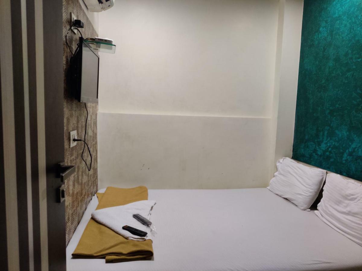 Hotel O Golden Sagar Mumbai Ngoại thất bức ảnh