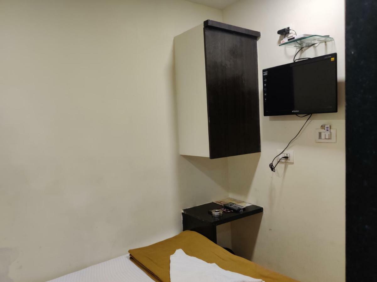 Hotel O Golden Sagar Mumbai Ngoại thất bức ảnh