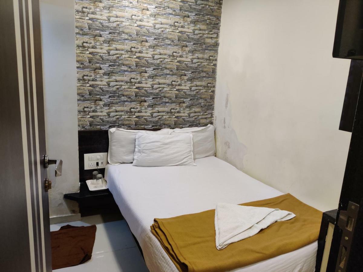 Hotel O Golden Sagar Mumbai Ngoại thất bức ảnh